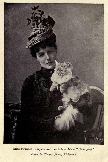 Miss Frances Simpson avec son chat Cambyses